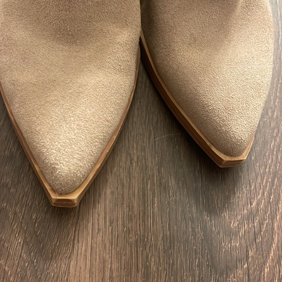 WORN BUT GREAT CONDITION Marc Fisher ankle boots - Size 8 - Picture 3 of 6